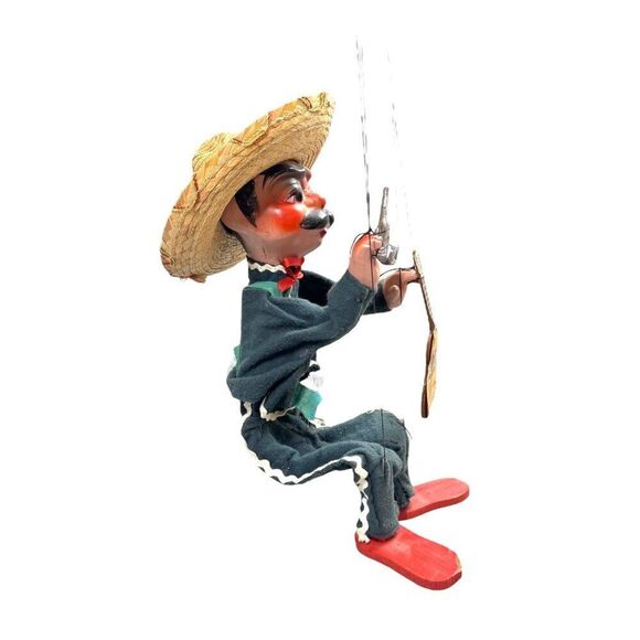Vintage Mexican Marionette String Puppet With Sombrero & Guitar Hombre READ - Picture 5 of 10